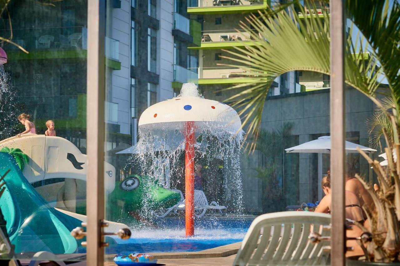 Sunrise Aparthotel Pool & Spa Mamaia Nord Navodari Exterior photo